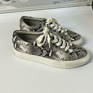 J Slides Sneaker Size 7.5